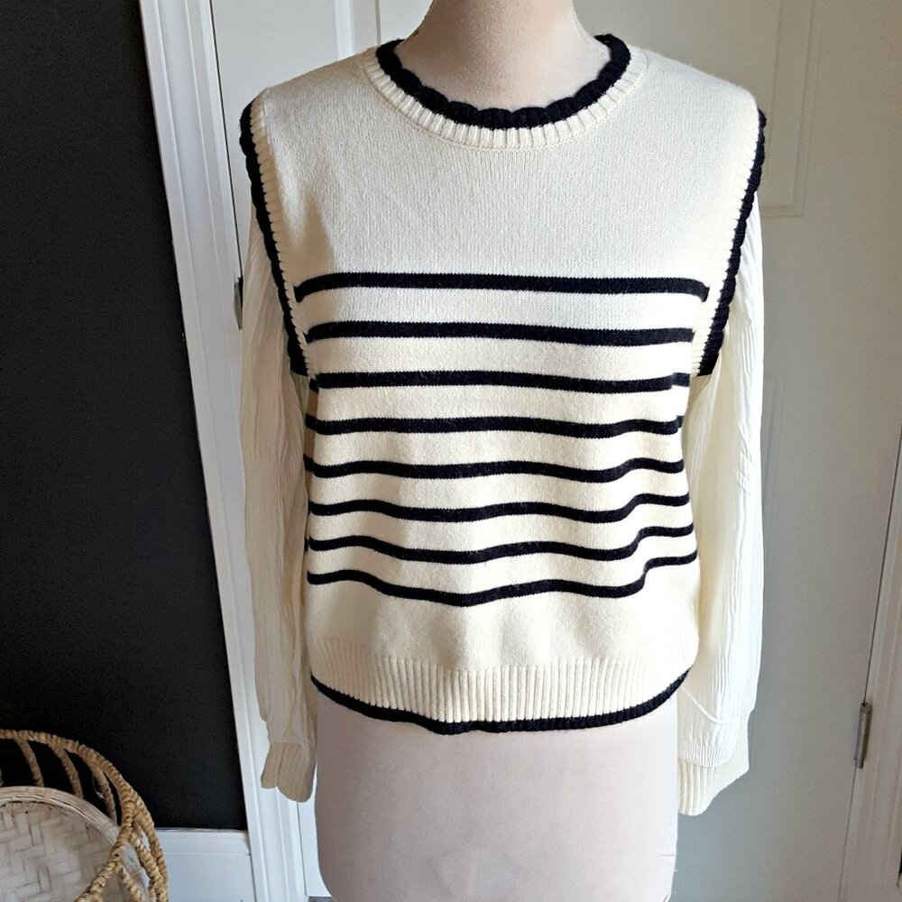 NEW! STRIPED Crew NECK SWEATER Nanette LEPORE